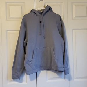 Mens medium Under Armour sweatshirt